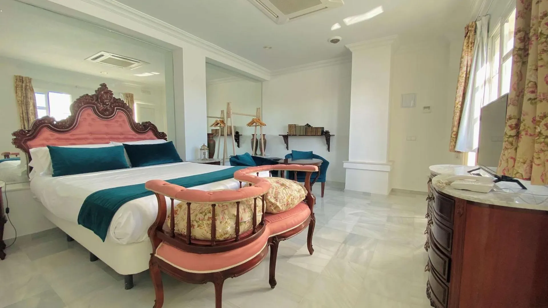 Hotel Las Cortes De Cadiz