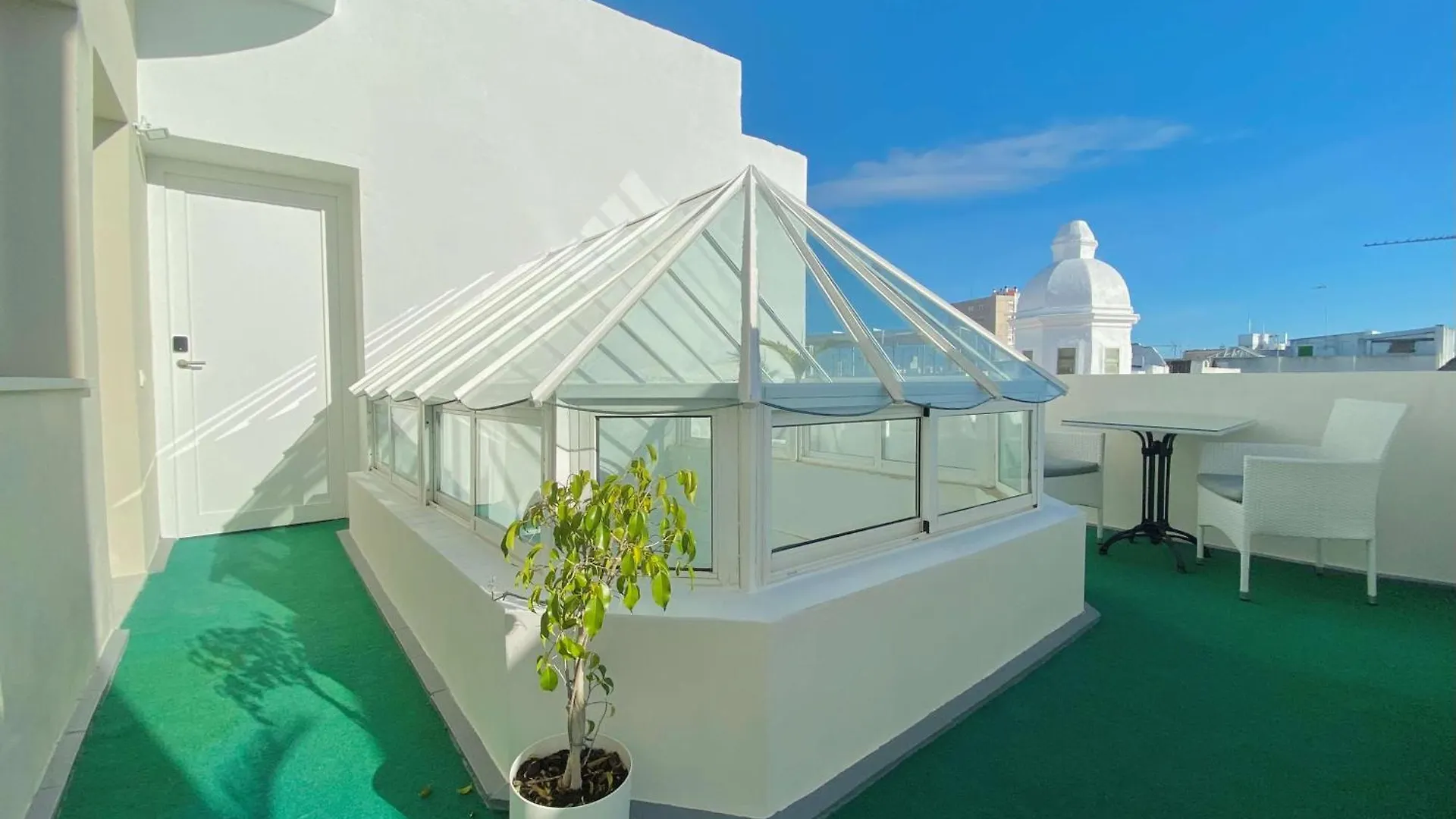 Hotel Las Cortes De Cadiz 3*,