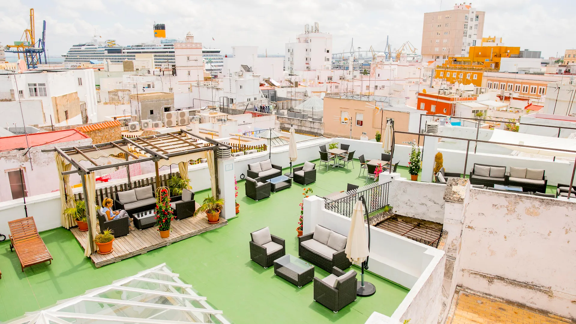 ***  Hotel Las Cortes De Cádiz Spagna