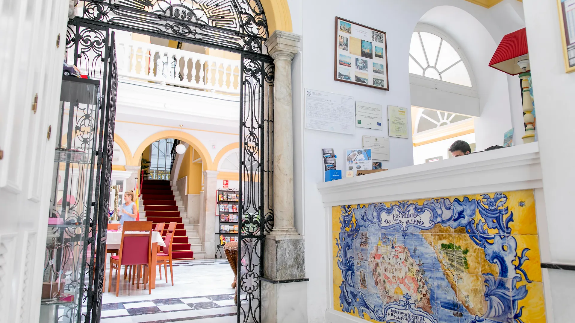 Hotel Las Cortes De Cadiz Spain