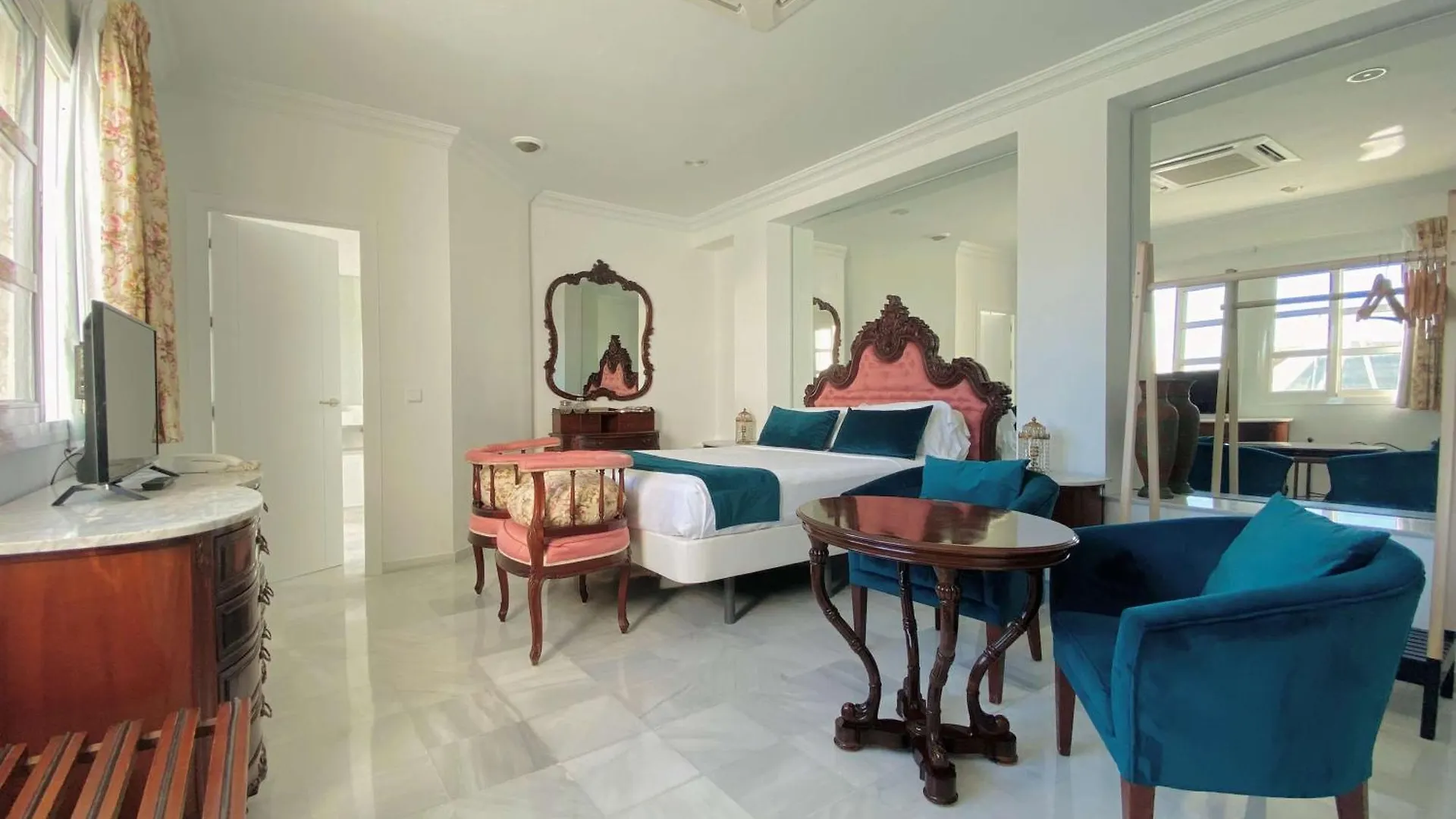 Hotel Las Cortes De Cadiz
